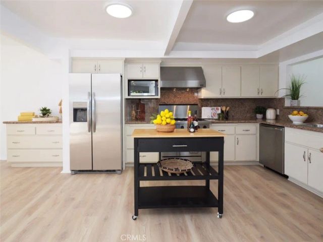 2105 W Paseo Del Mar, San Pedro, CA 90732