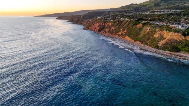 2105 W Paseo Del Mar, San Pedro, CA 90732
