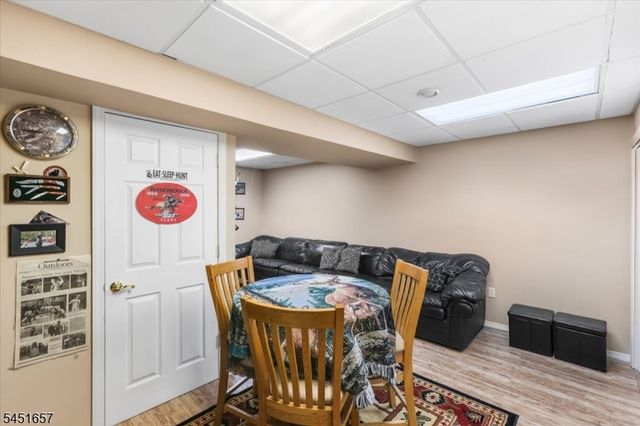 54 Indian Field Dr, Hardyston Twp., NJ 07419