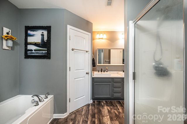 205 Winding Cedar Drive, Statesville, NC 28677