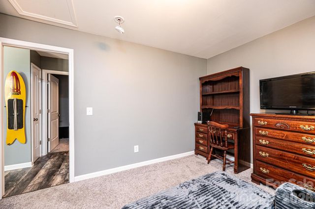 205 Winding Cedar Drive, Statesville, NC 28677