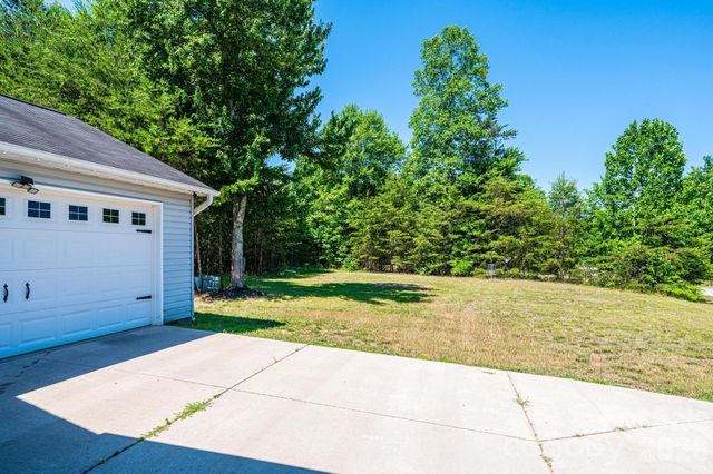 205 Winding Cedar Drive, Statesville, NC 28677