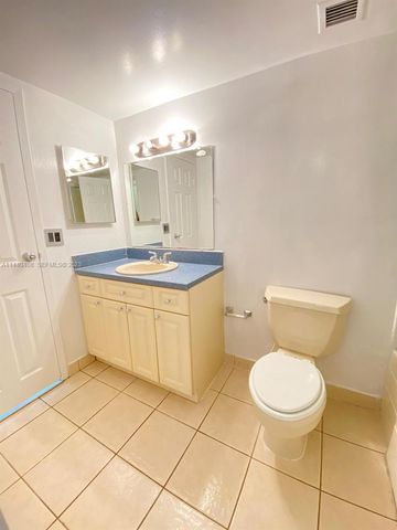 13499 Biscayne Boulevard 1408, North Miami, FL 33181