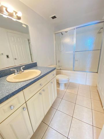 13499 Biscayne Boulevard 1408, North Miami, FL 33181