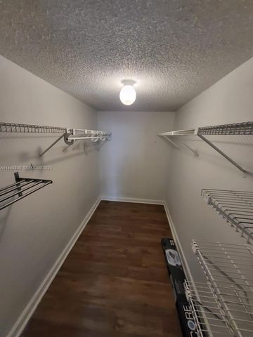 13499 Biscayne Boulevard 1408, North Miami, FL 33181