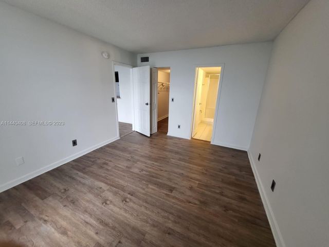 13499 Biscayne Boulevard 1408, North Miami, FL 33181