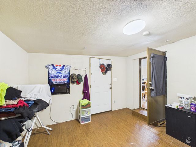 200 N Mustang Ave, Cedar Park, TX 78613