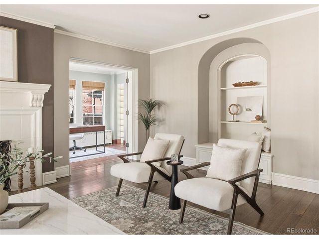 2057 Clermont St, Denver, CO 80207