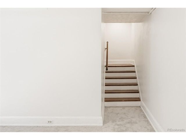 2057 Clermont St, Denver, CO 80207