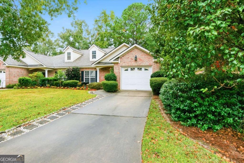 11 Wild Heron Villas Road, Savannah, GA 31419