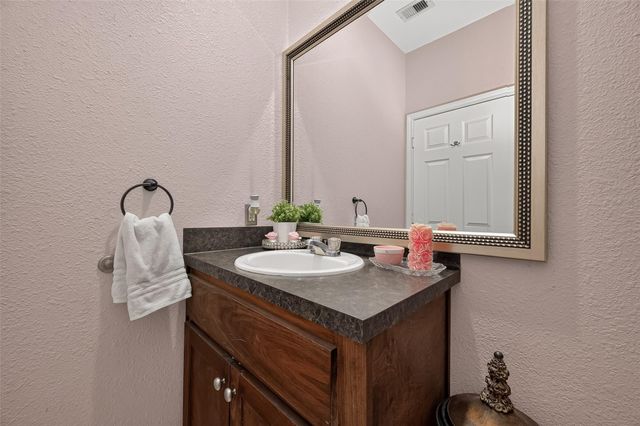 10623 Logger Pines Trail, Houston, TX 77088