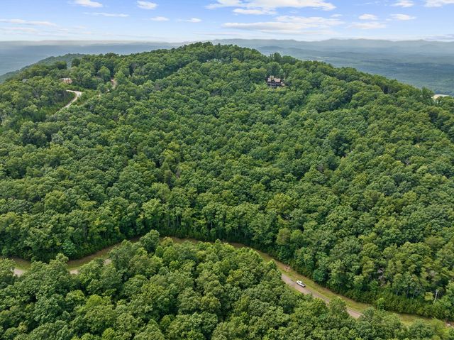 233 Stone Cliff Drive, Ellijay, GA 30560