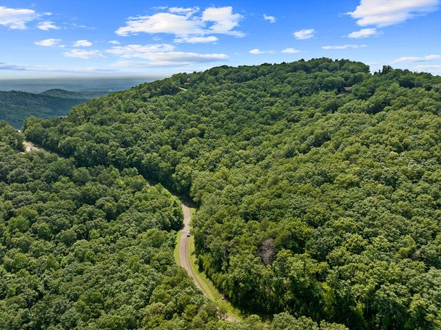 233 Stone Cliff Drive, Ellijay, GA 30560
