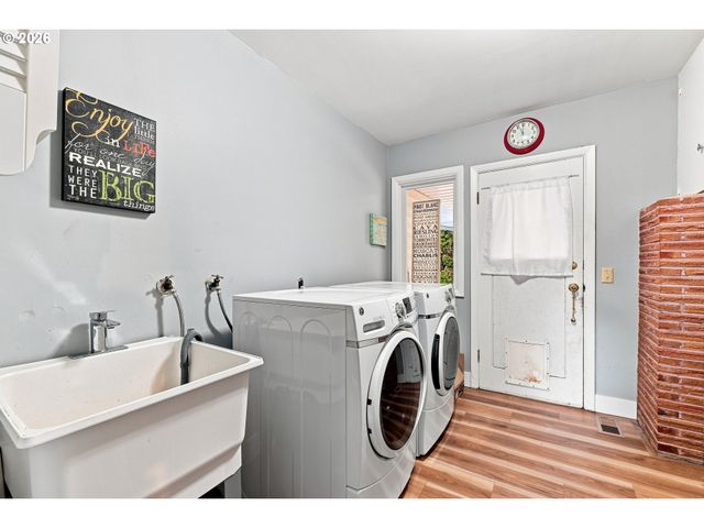 923 Ne 155TH Ave, Portland, OR 97230