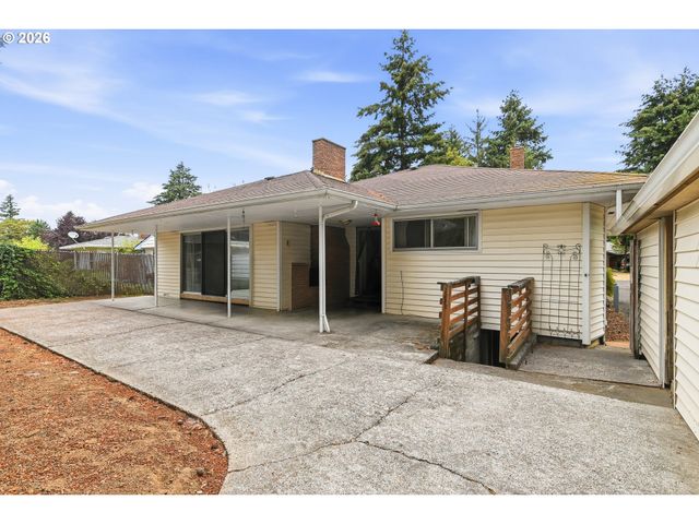 923 Ne 155TH Ave, Portland, OR 97230