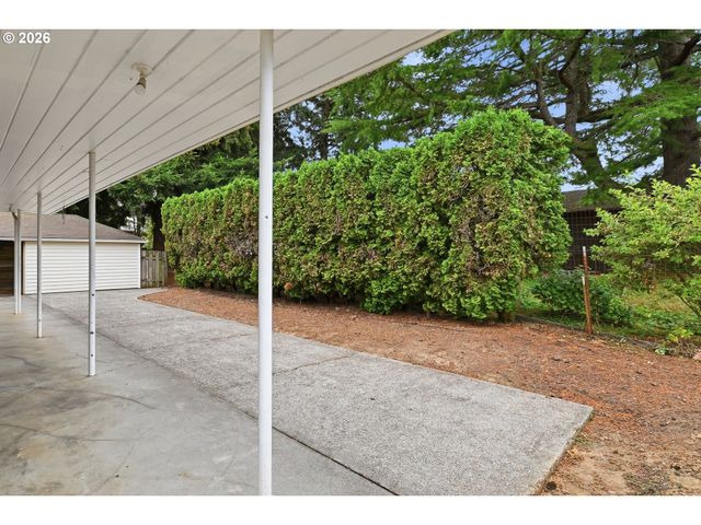 923 Ne 155TH Ave, Portland, OR 97230