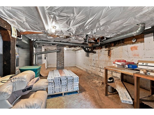 923 Ne 155TH Ave, Portland, OR 97230