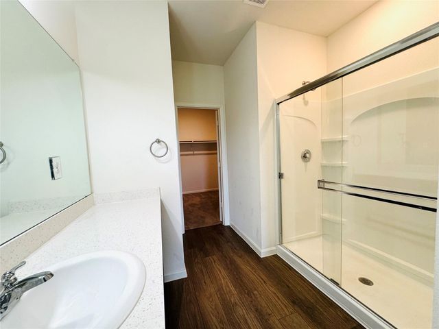 1013 Pitch Pine Court, Brookshire, TX 77423