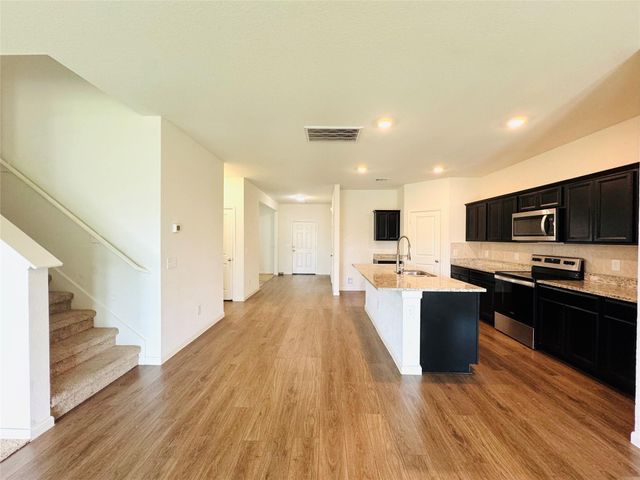 1013 Pitch Pine Court, Brookshire, TX 77423