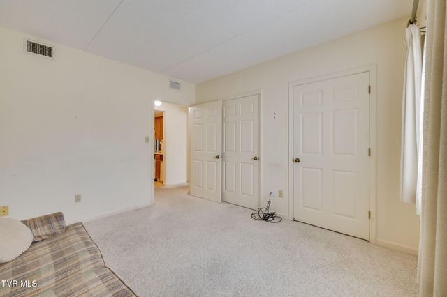1985 Fort Henry Drive Apt 4a, Kingsport, TN 37664