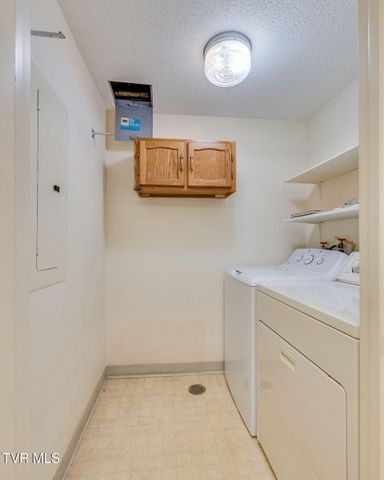 1985 Fort Henry Drive Apt 4a, Kingsport, TN 37664