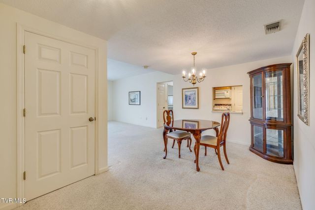 1985 Fort Henry Drive Apt 4a, Kingsport, TN 37664