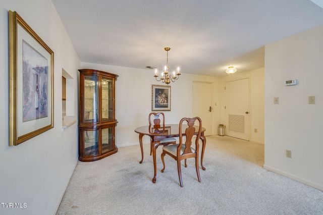 1985 Fort Henry Drive Apt 4a, Kingsport, TN 37664