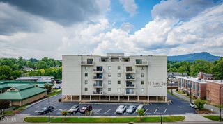 1985 Fort Henry Drive Apt 4a, Kingsport, TN 37664