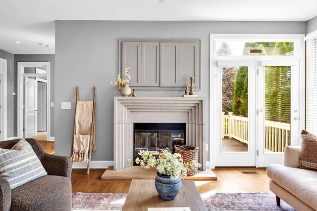 5818 Crescent Court, Worthington, OH 43085