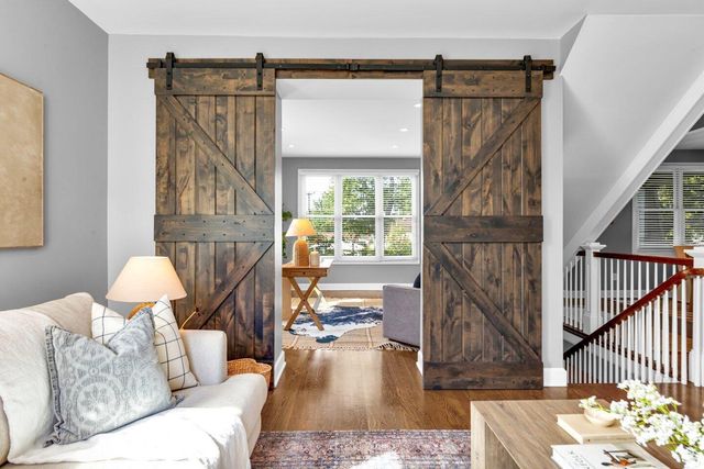 5818 Crescent Court, Worthington, OH 43085