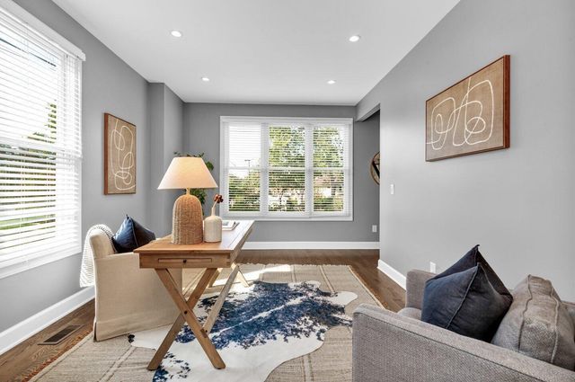 5818 Crescent Court, Worthington, OH 43085