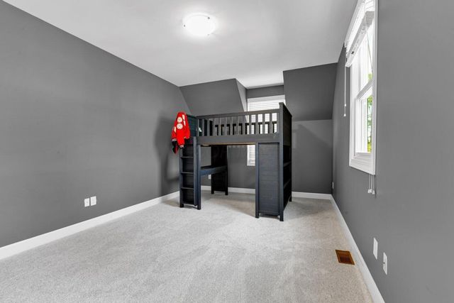 5818 Crescent Court, Worthington, OH 43085