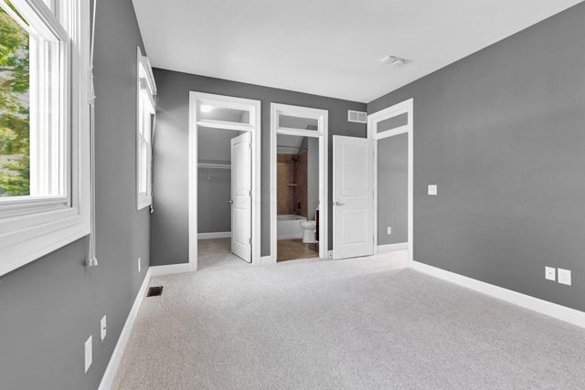 5818 Crescent Court, Worthington, OH 43085