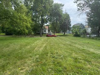 2453 N 16TH STREET, Milwaukee, WI 53206