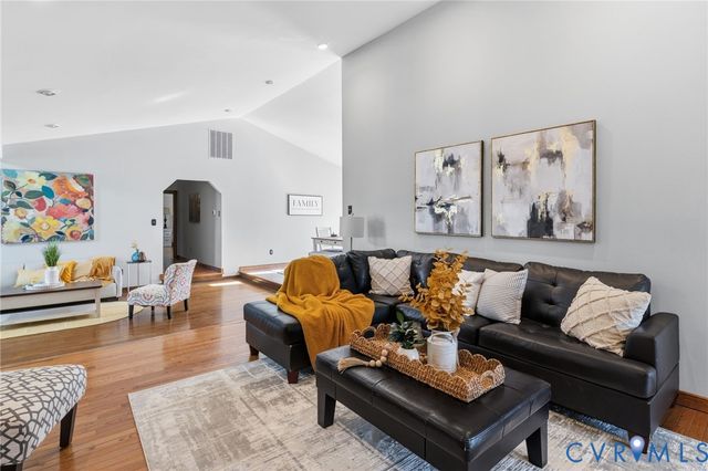 1815 Timbermead Ct, Henrico, VA 23238