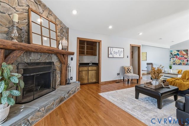 1815 Timbermead Ct, Henrico, VA 23238