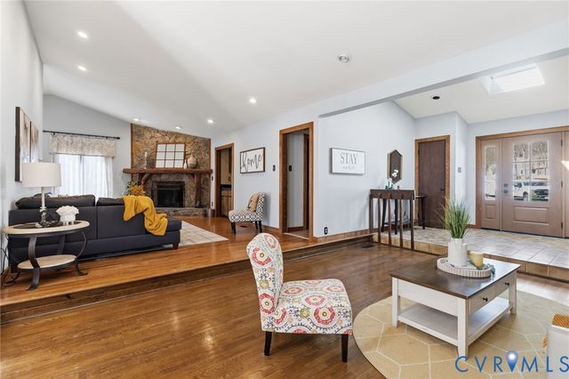 1815 Timbermead Ct, Henrico, VA 23238