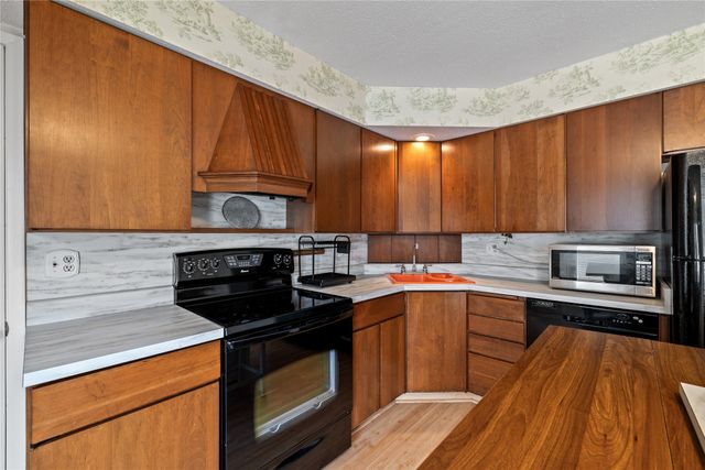 605 SE Trilein Drive, Ankeny, IA 50021