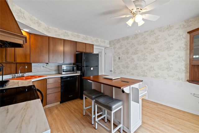 605 SE Trilein Drive, Ankeny, IA 50021
