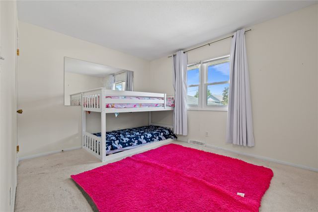 605 SE Trilein Drive, Ankeny, IA 50021