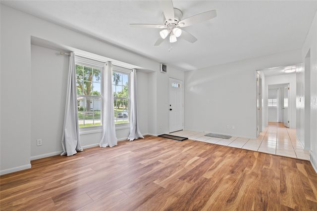 605 SE Trilein Drive, Ankeny, IA 50021