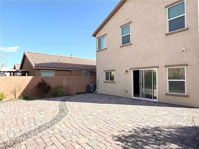 9474 Jumping Frog Court, Las Vegas, NV 89147