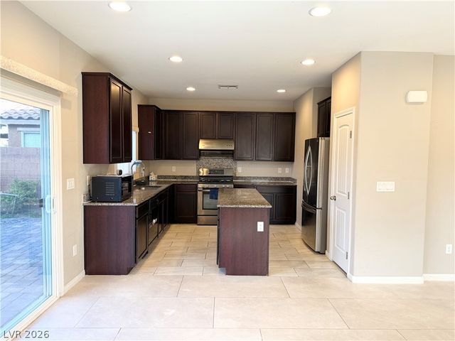 9474 Jumping Frog Court, Las Vegas, NV 89147