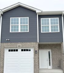 5400 135th Street 5404, Crestwood, IL 60418