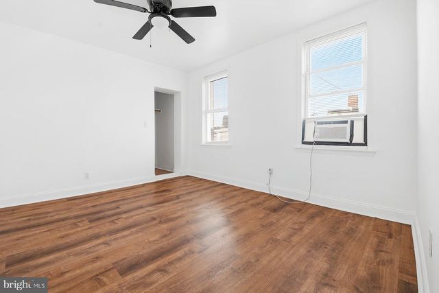 626 N CURLEY ST, Baltimore, MD 21205