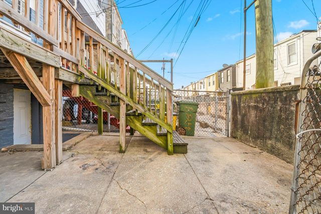 626 N CURLEY ST, Baltimore, MD 21205