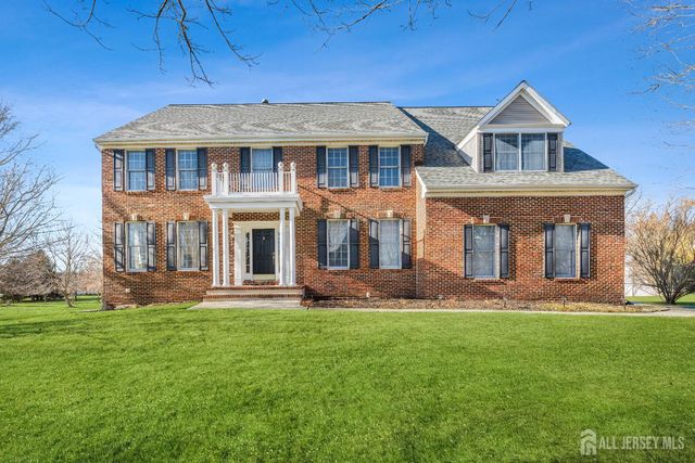 11 Harvest Drive, Plainsboro, NJ 08536