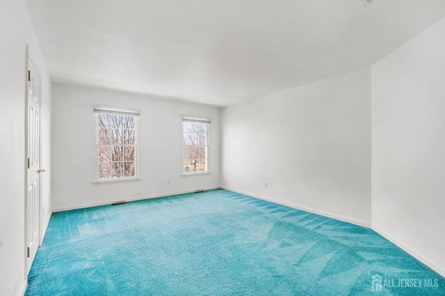 11 Harvest Drive, Plainsboro, NJ 08536