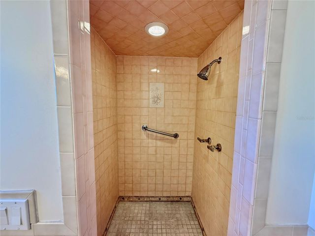 1944 S OCEAN SHORE BOULEVARD, Flagler Beach, FL 32136