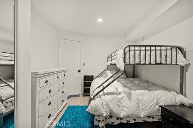 824 Oakmont Lane, Lake Arrowhead, CA 92352